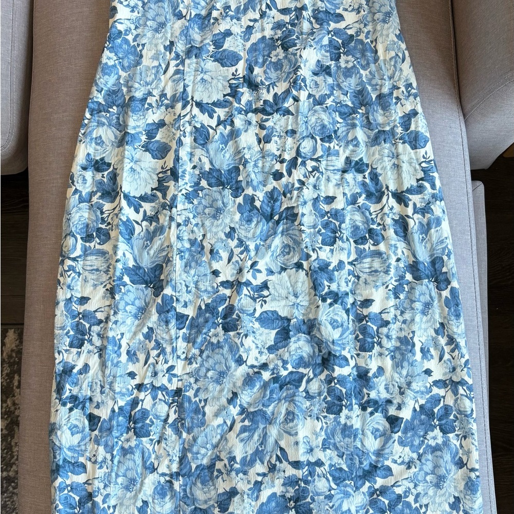 Abercrombie & Fitch Blue and White Floral Midi Dress